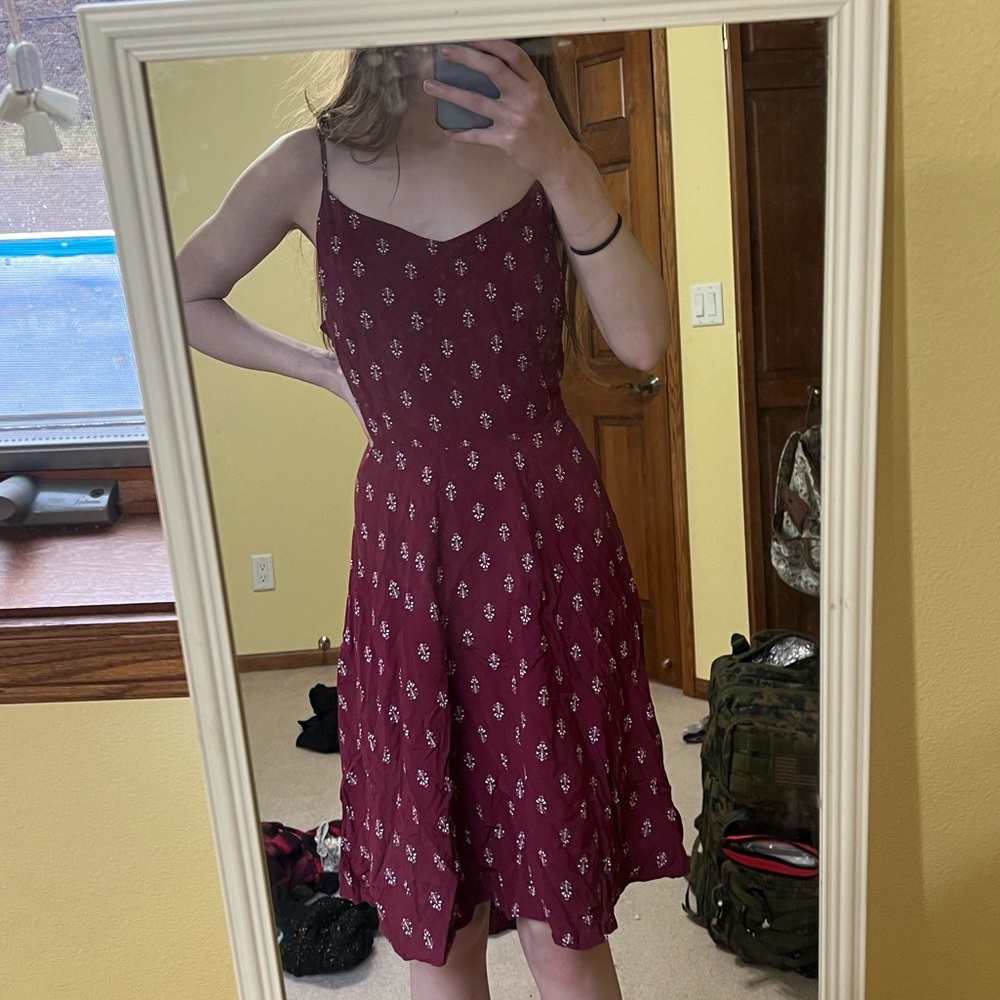 Maroon dress with pretty white details